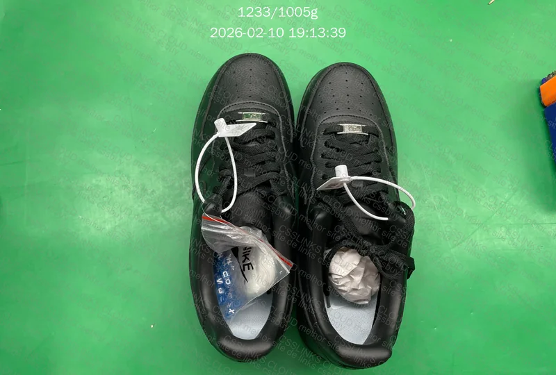 NIKE AF1 DRAKE NOCTA "TRIPLE BLACK" 2