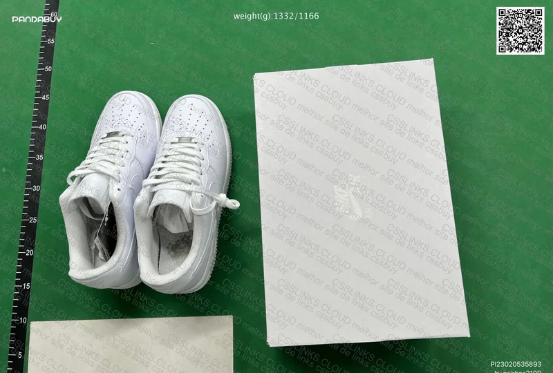 NIKE AIR FORCE 1 ‘07 “TRIPLE WHITE”