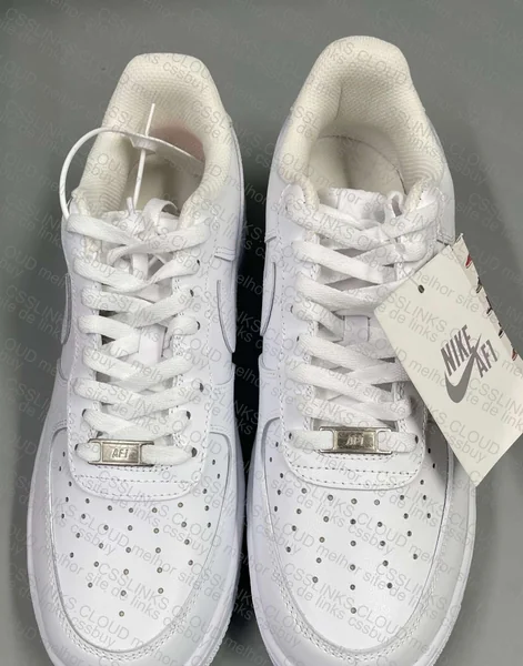 Nike Air Force 1 07 Triple White "XP"