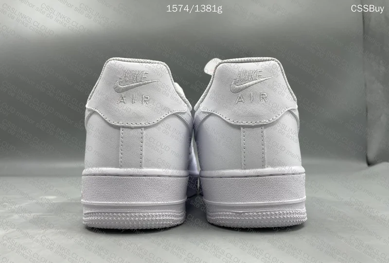 NIKE Air Force 1 4