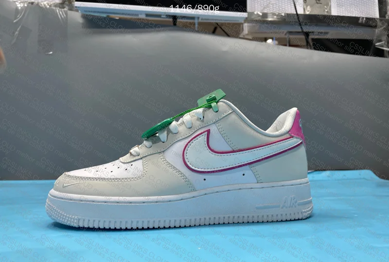 Nike Air Force 1 4