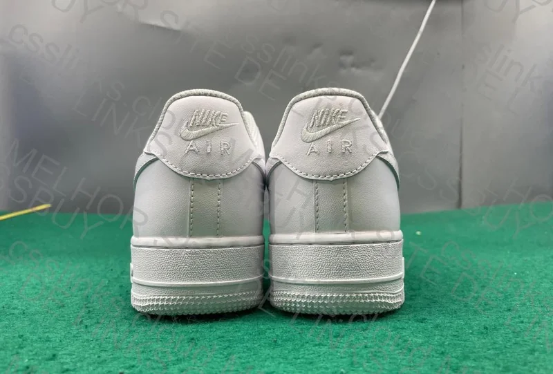 Nike Air Force 1 4