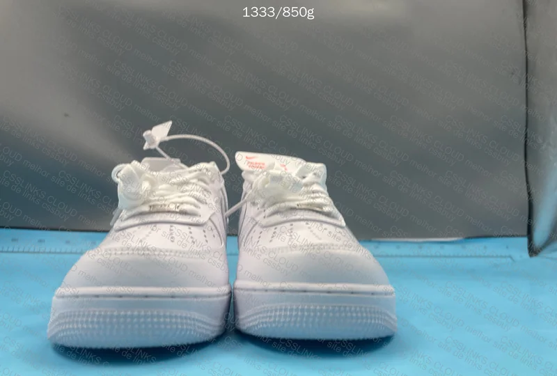 Nike Air Force 1 White 3