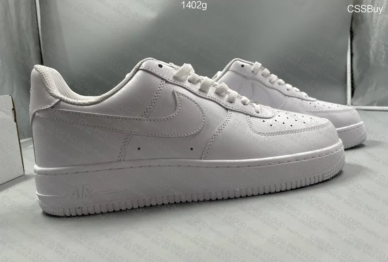 Nike Air Force 1 Low '07 8