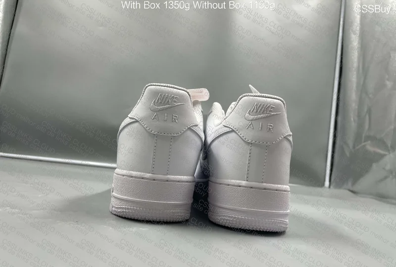 Nike Air Force 1 Low '07 7