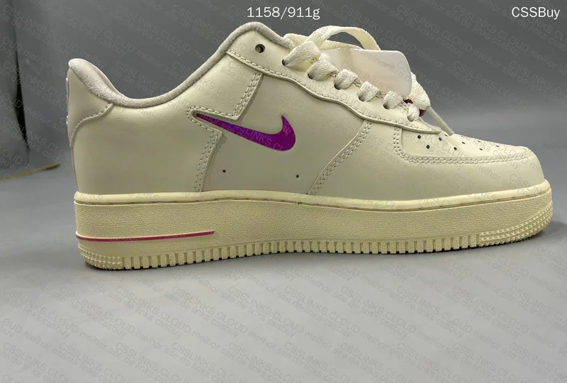 NIKE AIR FORCE 1 LOW ‘07 SE (RL?) 6