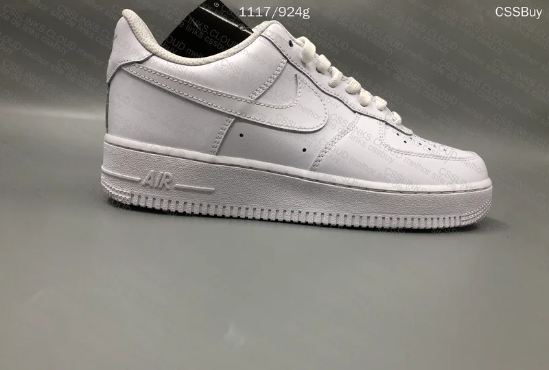 Nike Air Force 1 Low 4