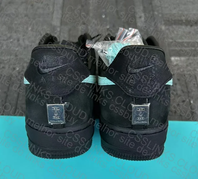 Nike Air Force 1 Low X Tiffany