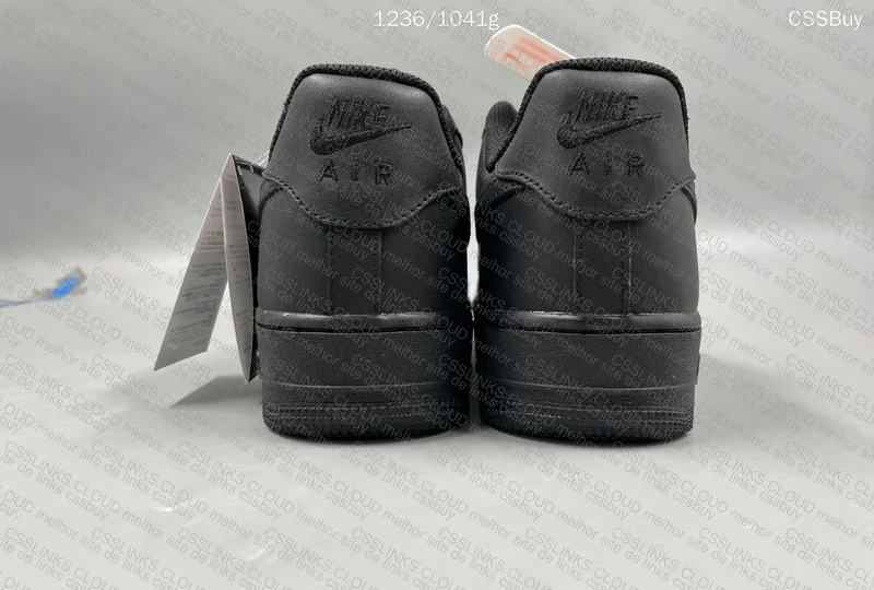 Nike Air Force 1 Black 3