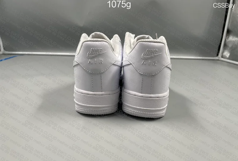 NIKE AIR FORCE 1 SADESA