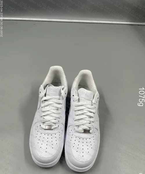 NIKE AIR FORCE 1 SADESA 7