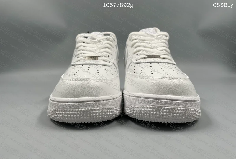 Nike Air Force 1 - Triple White 5