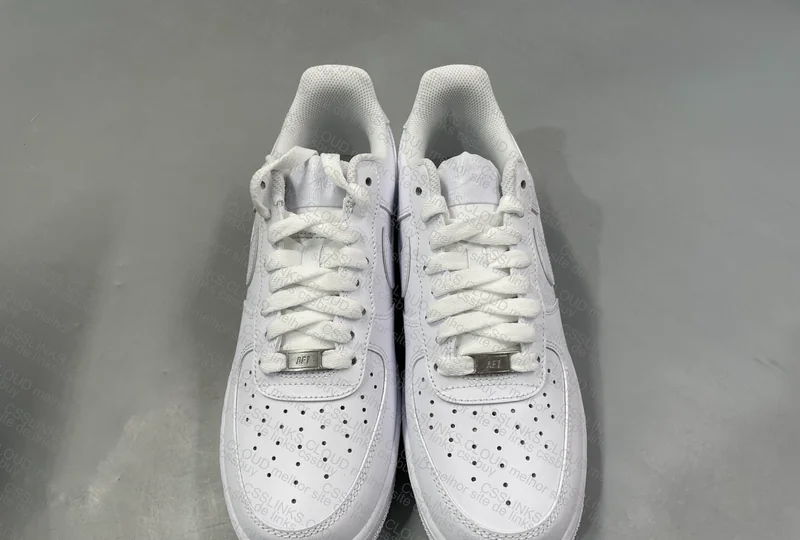 Nike Air Force 1 White 3