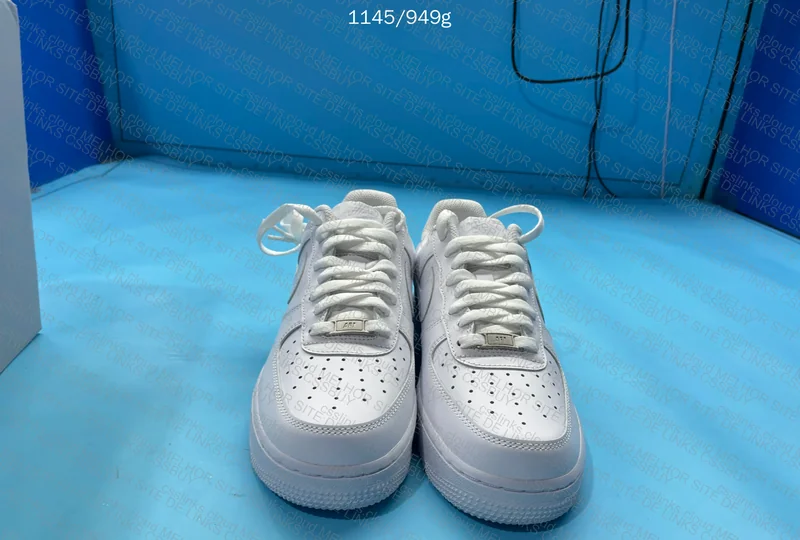 Nike Air force 1 White 3