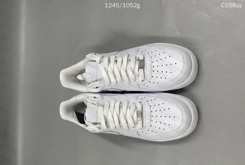 Nike Air Force