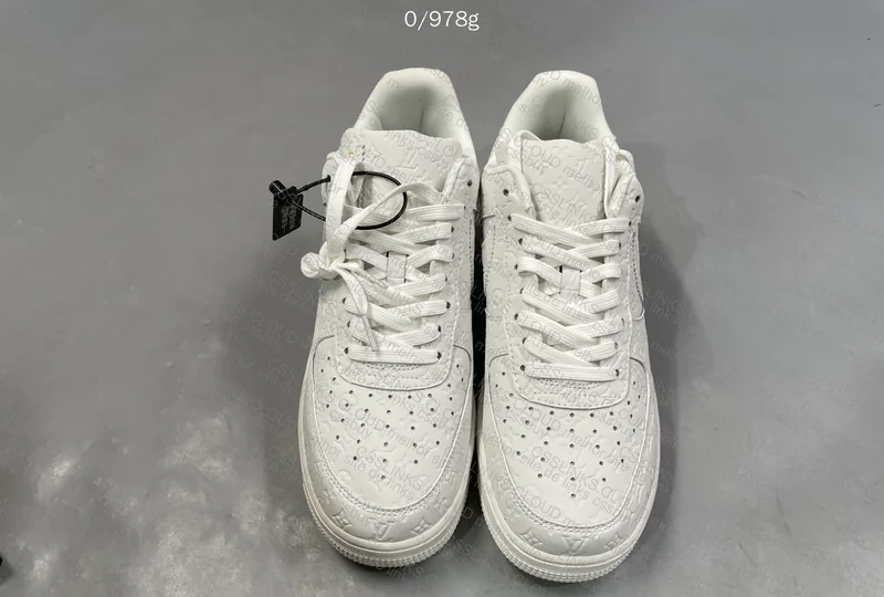 Nike air force LV 2
