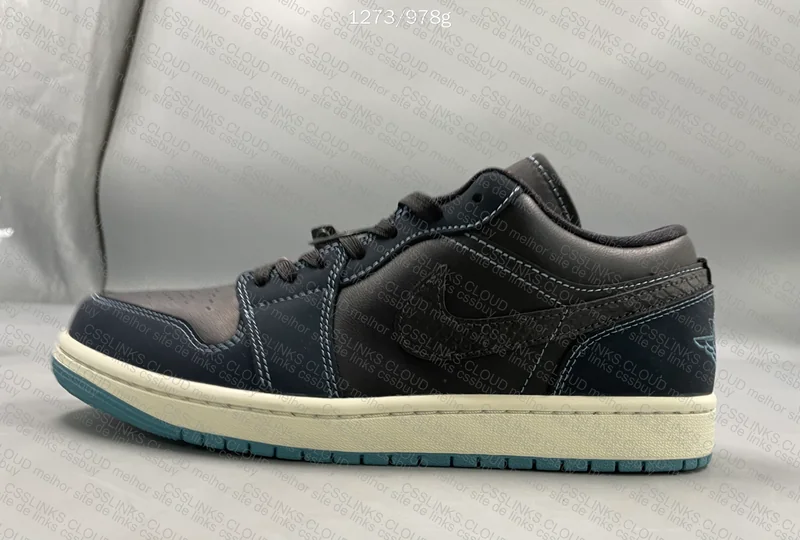 Nike Air Jordan 1 Black Dark Obsidian 8