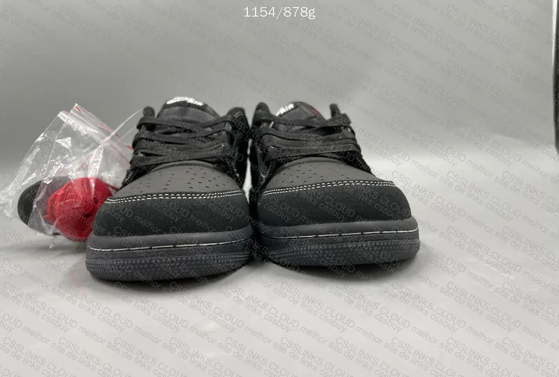 Nike Air Jordan 1 Black Phantom 2