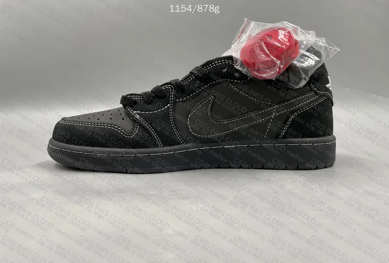 Nike Air Jordan 1 Black Phantom 9