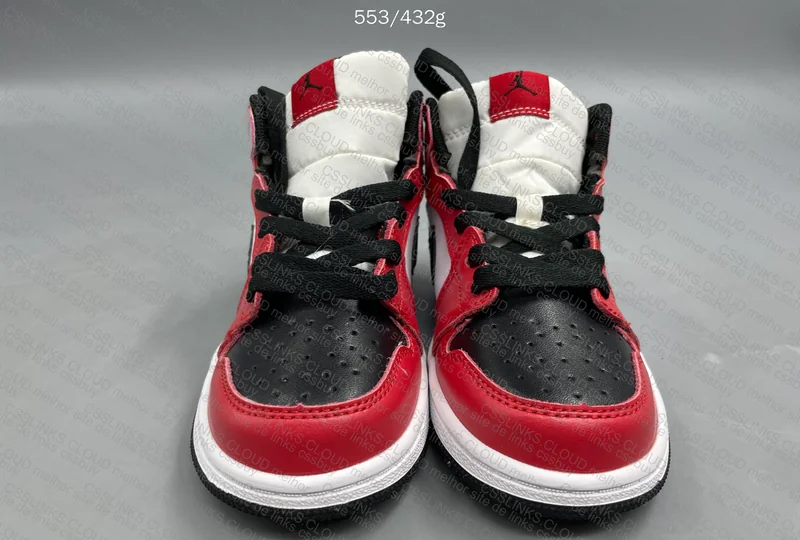 Nike Air Jordan 1 Chicago Kids
