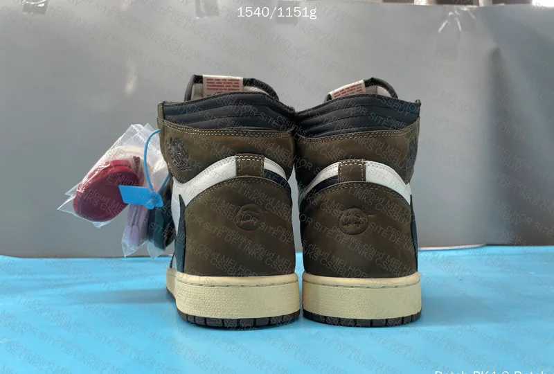 nike Air Jordan 1 High - CJ x Travis Scott "Reverse Mocha" 6