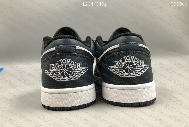 Nike Air Jordan 1 Low 6