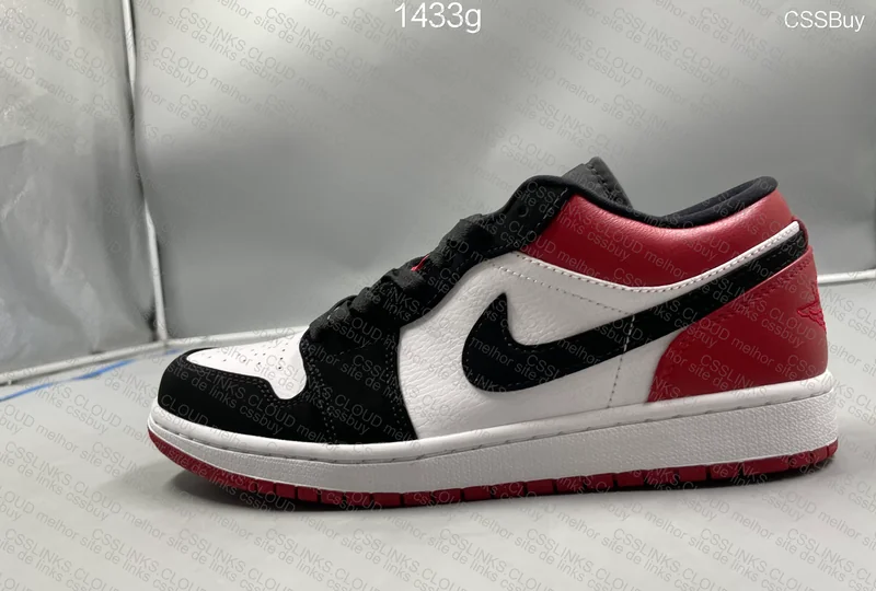 Nike Air Jordan 1 Low 'Black Toe' 8