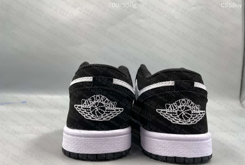 Nike Air Jordan 1 Low Kids 2