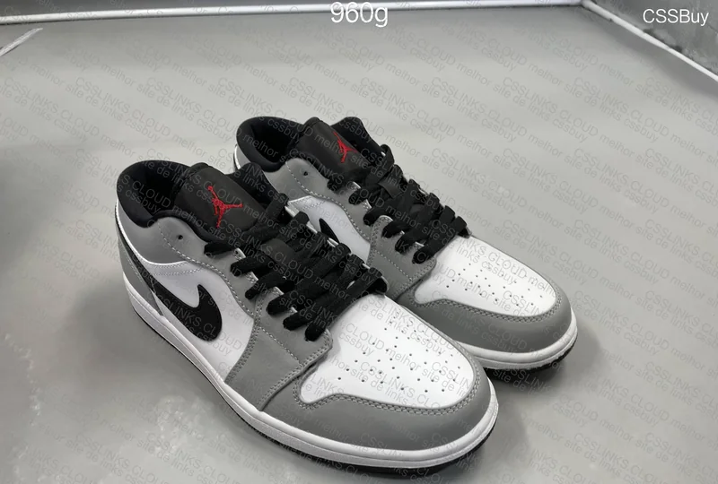 Nike Air Jordan 1 Low Light Smoke Gray 5