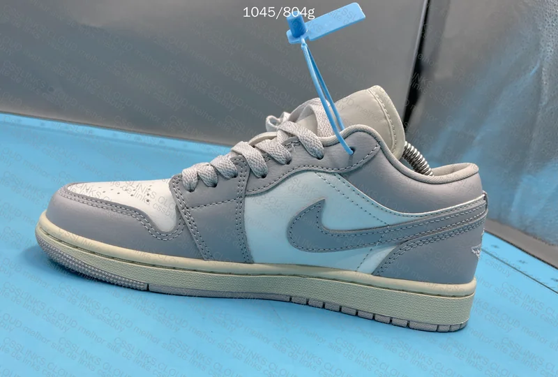 Nike Air Jordan 1 Low Neutral Grey 7