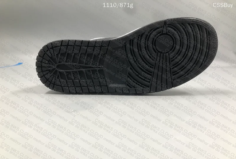 Nike Air Jordan 1 Low Panda 4