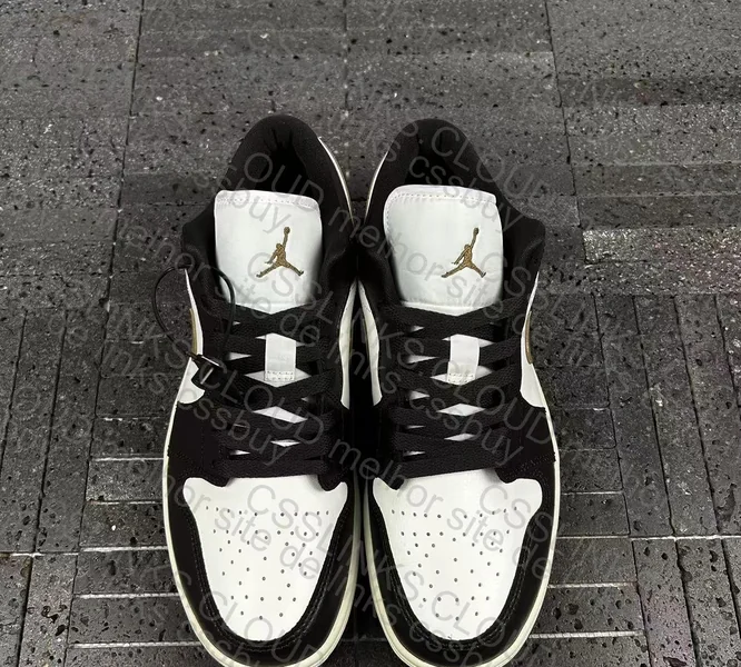 Nike Air Jordan 1 Low Shadow Brown 4