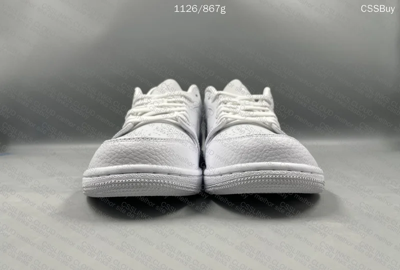 Nike Air Jordan 1 Low Triple White