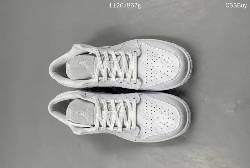Nike Air Jordan 1 Low Triple White 3