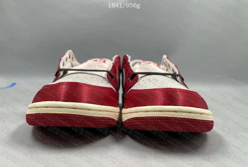 Nike Air Jordan 1 Low - Trophy Room Away 2