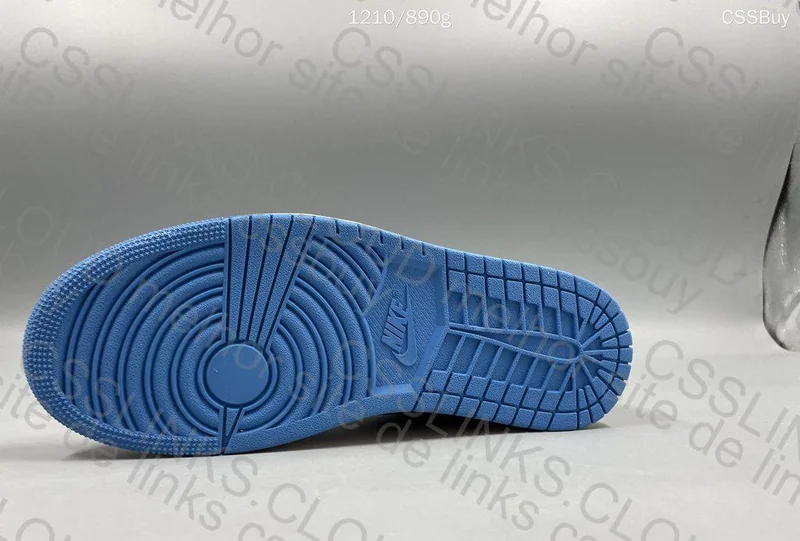 Nike Air Jordan 1 low vintage "Unc Grey" 4