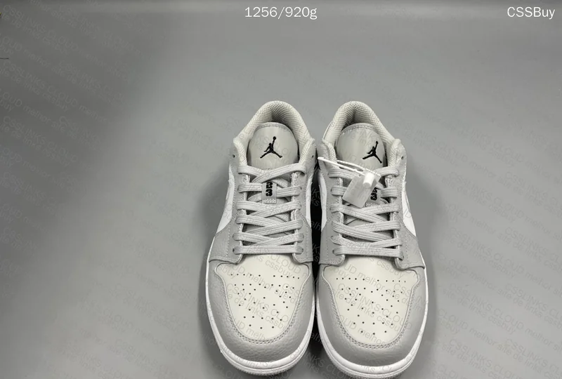 NIKE AIR JORDAN 1 LOW WHITE CAMO