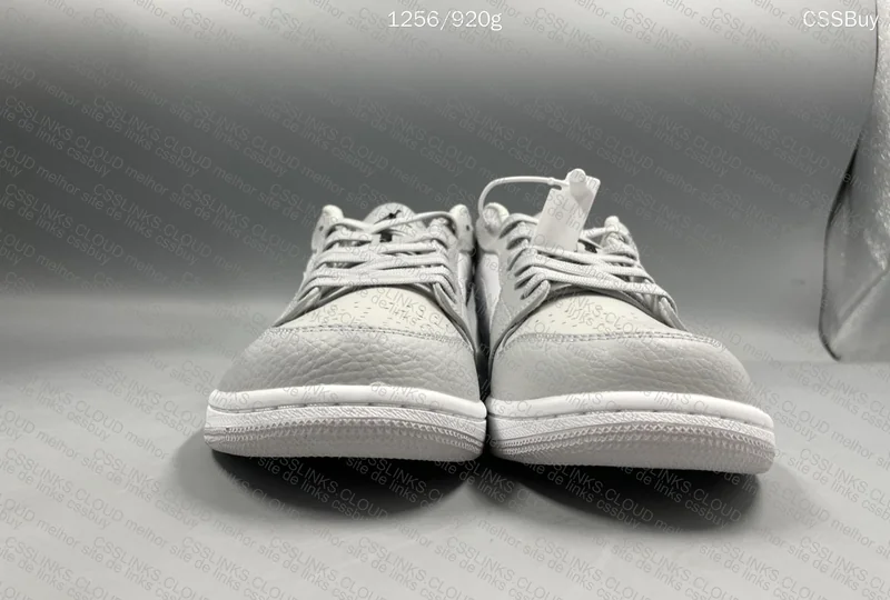 NIKE AIR JORDAN 1 LOW WHITE CAMO 2