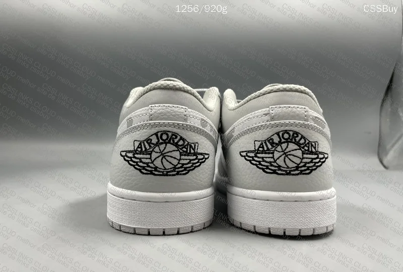 NIKE AIR JORDAN 1 LOW WHITE CAMO 3