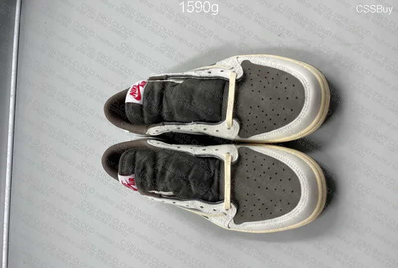 Nike Air Jordan 1 Low x Travis Scott OG 'Reverse Mocha' 5