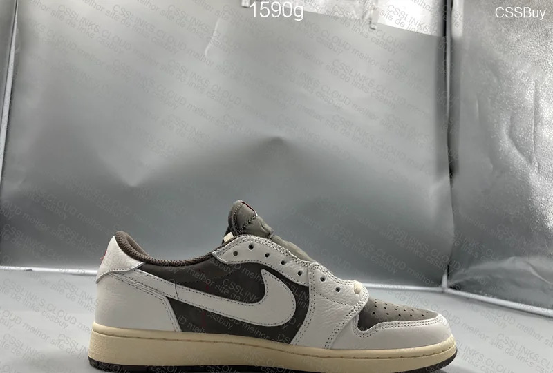 Nike Air Jordan 1 Low x Travis Scott OG 'Reverse Mocha' 8