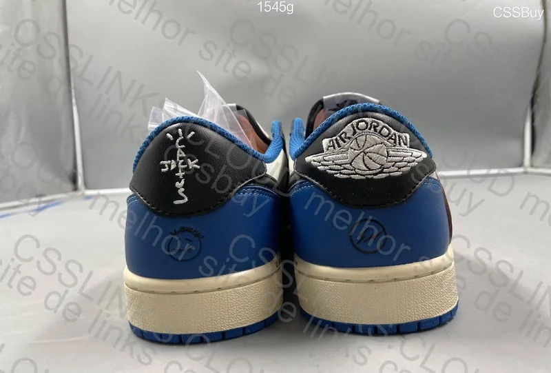 Nike Air Jordan 1 Travis Scott fragment
