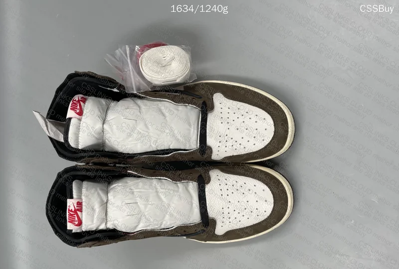 Nike Air Jordan 1 x Travis Scott high GL GALERA? 9