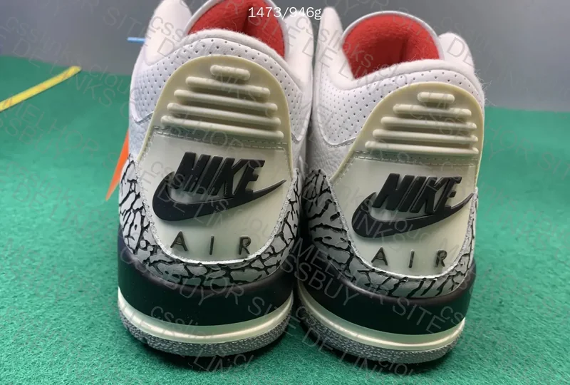 Nike Air Jordan 3 9