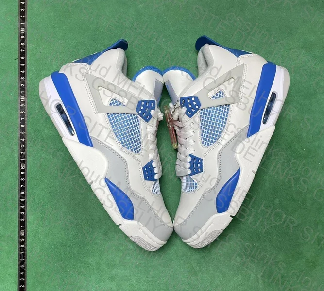 Nike Air Jordan 4 2