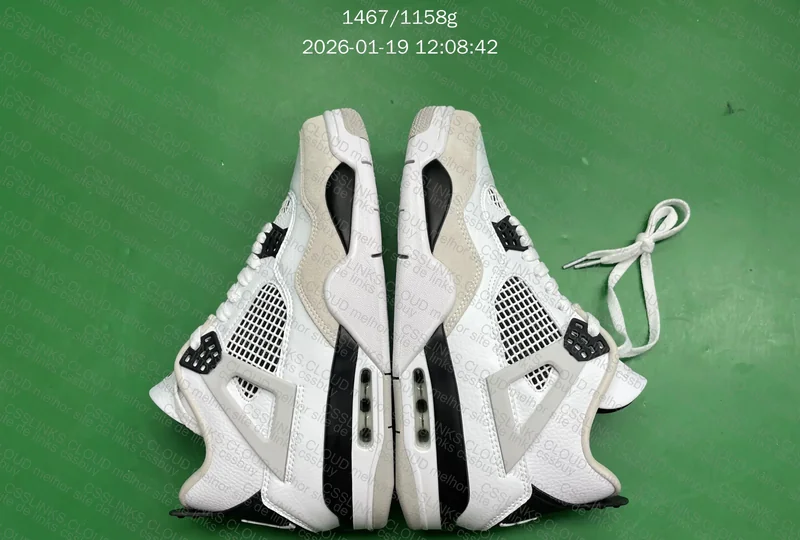 Nike Air Jordan 4 Retro Military Black