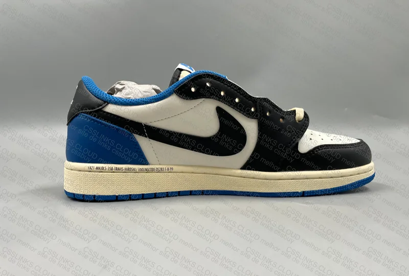 Nike air jordan fragment low travis 7