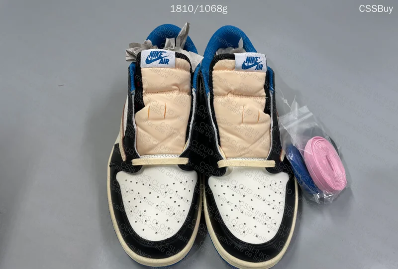 Nike Air Jordan Travis Fragment 4