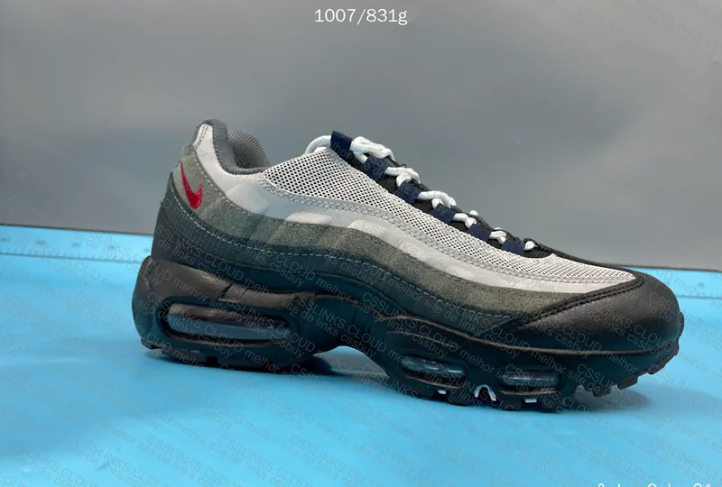 NIKE AIR MAX 95 4