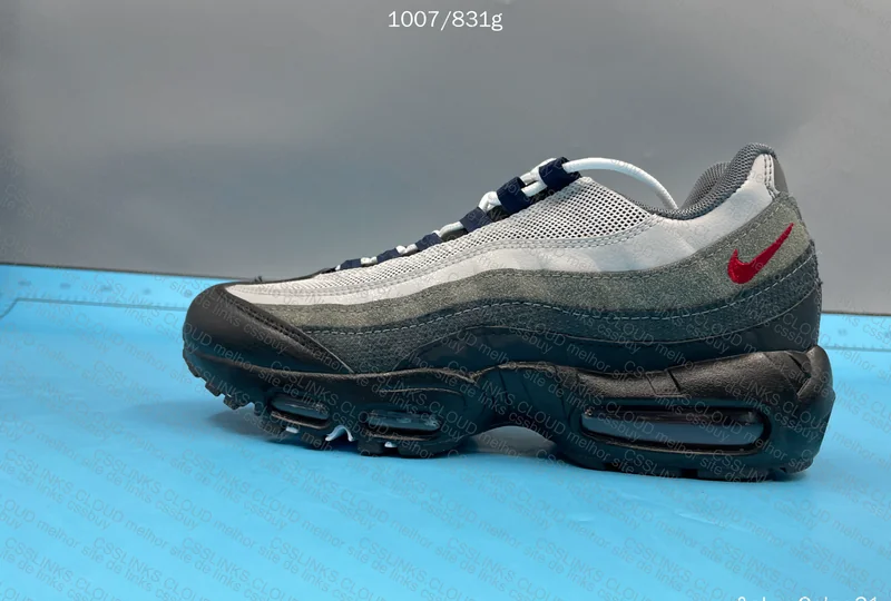 NIKE AIR MAX 95 5